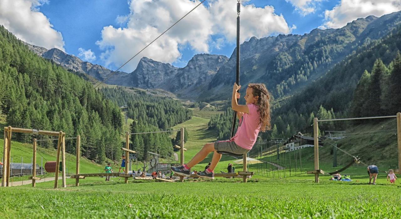 Hotel Adler Ahrntal Luaran gambar
