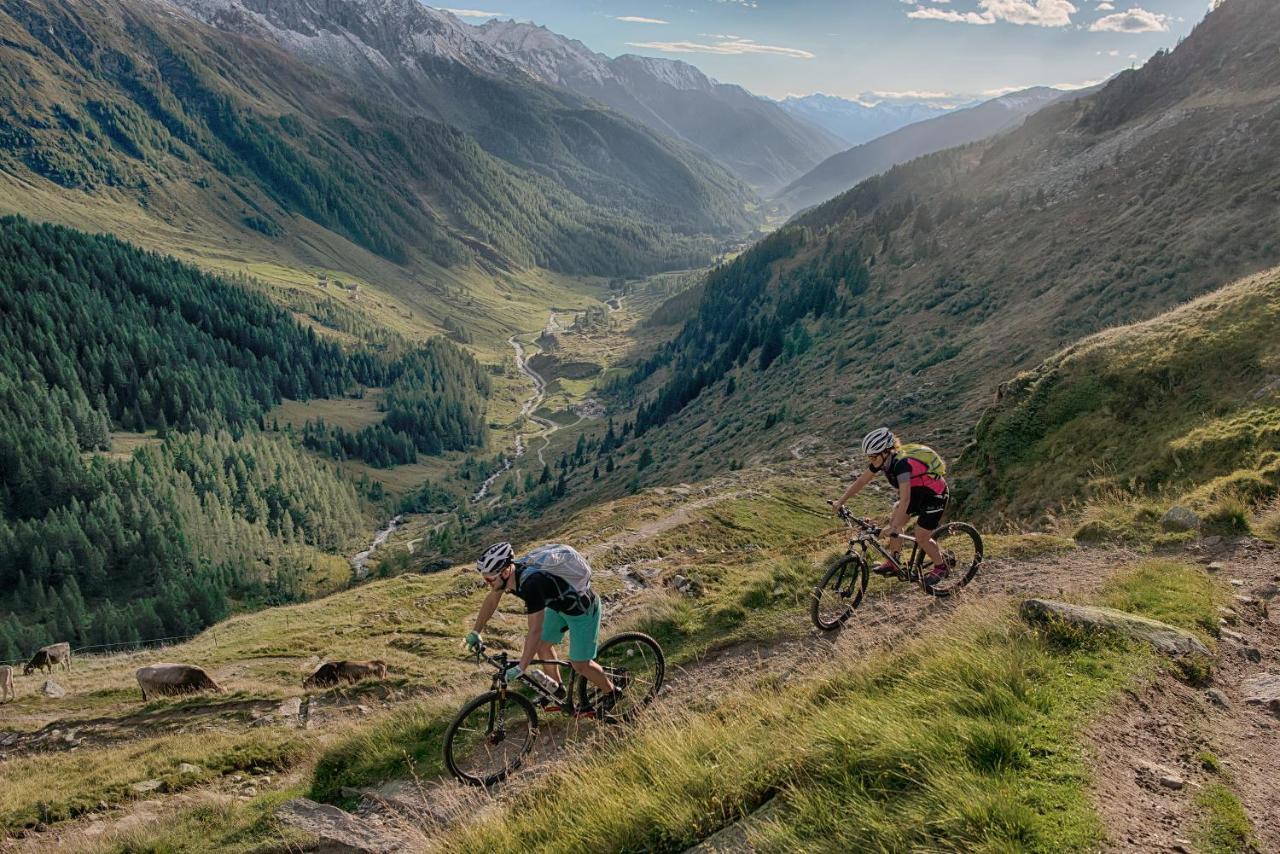 Hotel Adler Ahrntal Luaran gambar