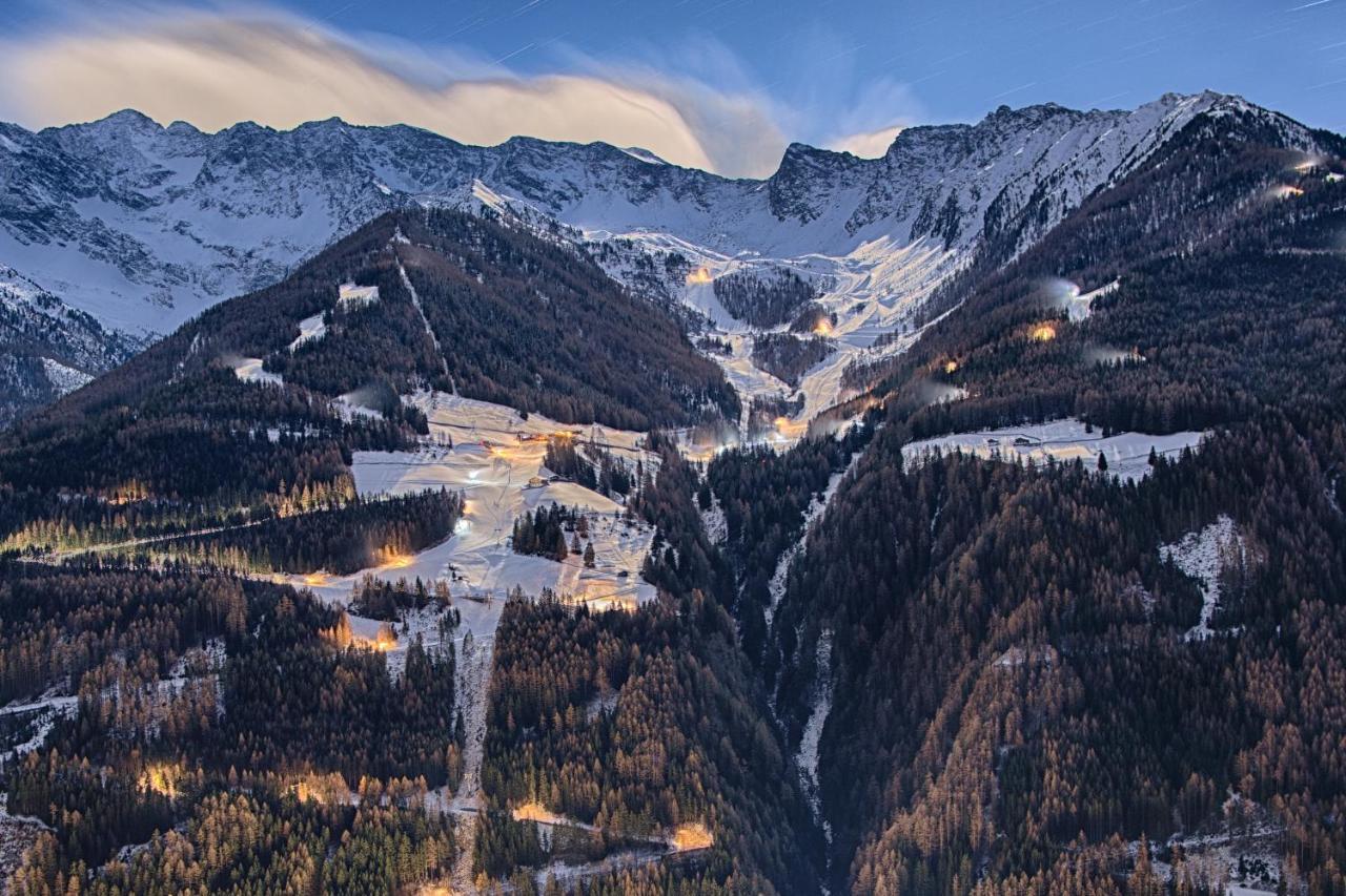 Hotel Adler Ahrntal Luaran gambar